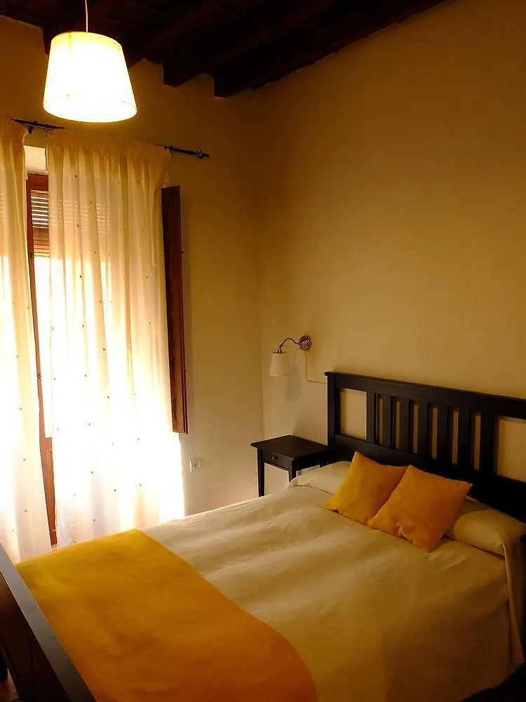Urban Suites Granada Apartment