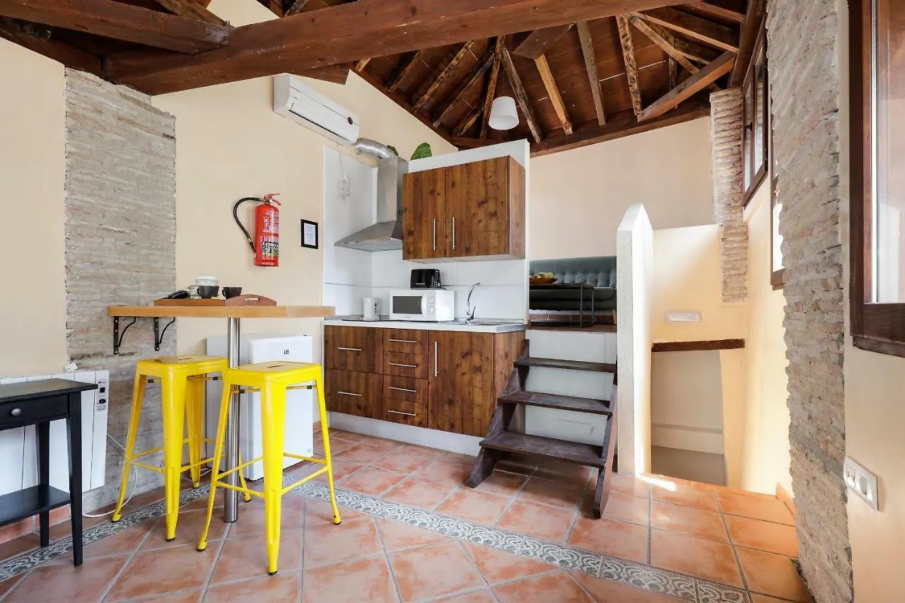 Urban Suites Granada Apartment